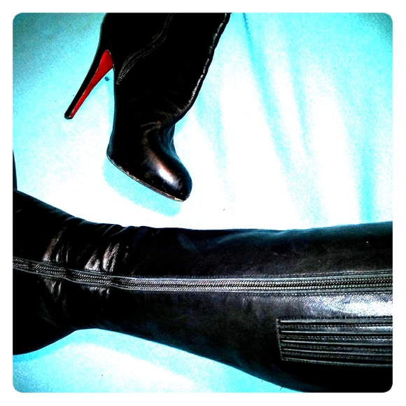Louboutin tall boots - Picture 1 of 6
